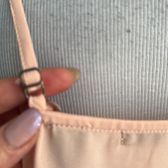 Women’s Buckle BKE Red Peach Fringe Tank-Top Medium - Picture 4 of 8